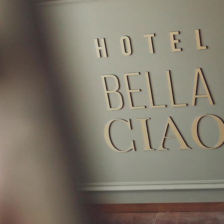 Hotel Bella Ciao Harderwijk Bagian luar foto